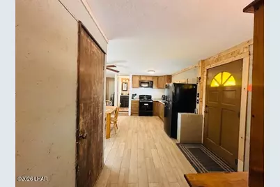 29525 Beer Barrel Ln, Bouse, AZ 85325 - Photo 9