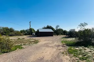 29525 Beer Barrel Ln, Bouse, AZ 85325 - Photo 19