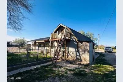 29525 Beer Barrel Ln, Bouse, AZ 85325 - Photo 25