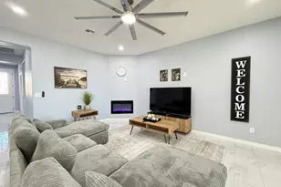 145 Hacienda Dr, Bullhead City, AZ 86429 - Photo 13