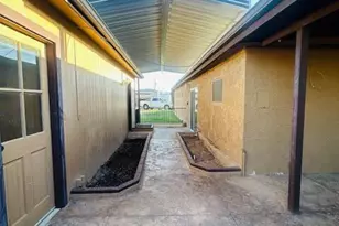 31689 Carefree Dr, Parker, AZ 85344 - Photo 5