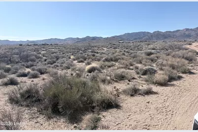Lot 133 E Calle Parral Ave, Kingman, AZ 86401 - Photo 1