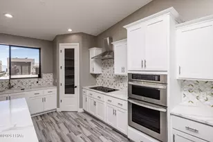 6619 Avienda Desierto Verde, Lake Havasu City, AZ 86406 - Photo 11