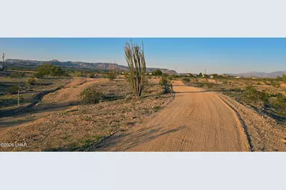 Lot 17 S Douglas Ln, Yucca, AZ 86438 - Photo 19