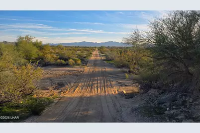 Lot 17 S Douglas Ln, Yucca, AZ 86438 - Photo 3