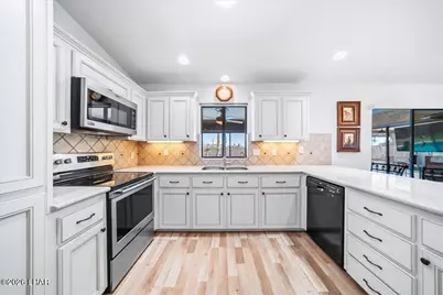 3370 Hornet Bay N, Lake Havasu City, AZ 86406 - Photo 13