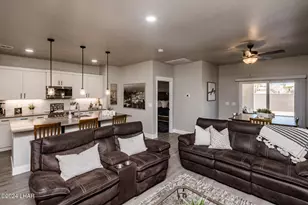 2730 Palisades Dr, Lake Havasu City, AZ 86404 - Photo 7