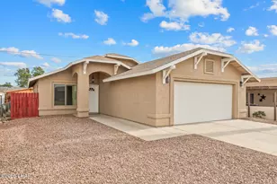 1406 Lakeside Dr, Bullhead City, AZ 86442 - Photo 1