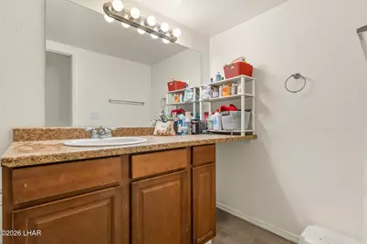 362 Riverfront Dr, Bullhead City, AZ 86442 - Photo 23