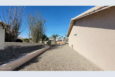 2868 Castaway Dr, Lake Havasu City, AZ 86406 - Photo 39