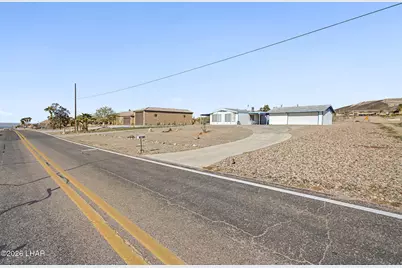 4037 Little Finger Rd, Lake Havasu City, AZ 86406 - Photo 11