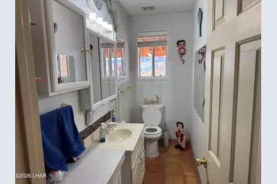 7654 N Wagon Wheel Dr, Lake Havasu City, AZ 86404 - Photo 33