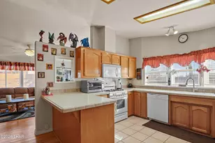 1545 E El Rodeo Rd, Fort Mohave, AZ 86426 - Photo 9