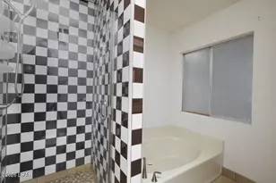 327 N Moonlight Dr, Parker, AZ 85344 - Photo 15