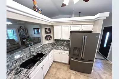 3281 Sheik Dr, Lake Havasu City, AZ 86404 - Photo 13