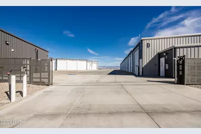 14950 S Admission Way #B18, Lake Havasu City, AZ 86404 - Photo 3