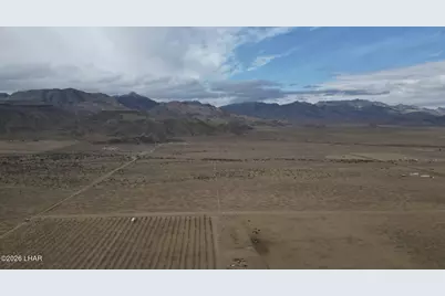 000 E Mountain Meadow Rd E, Kingman, AZ 86409 - Photo 7