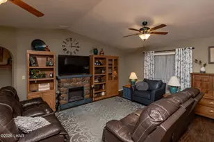 413 Tumamoc Dr, Lake Havasu City, AZ 86403 - Photo 13