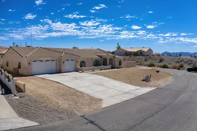 3000 Mirage Dr, Lake Havasu City, AZ 86404 - Photo 1