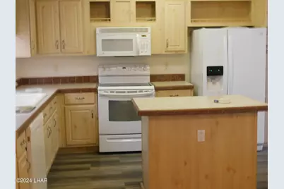 360 E Ironwood St, Quartzsite, AZ 85346 - Photo 13