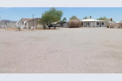 360 E Ironwood St, Quartzsite, AZ 85346 - Photo 5