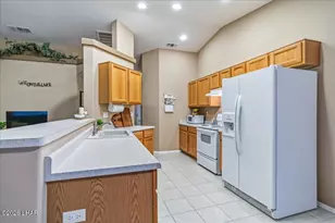 2561 Beverly Glen Dr, Lake Havasu City, AZ 86403 - Photo 13