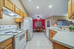 2561 Beverly Glen Dr, Lake Havasu City, AZ 86403 - Photo 11