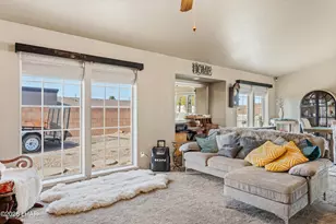 2745 Papeete Dr, Lake Havasu City, AZ 86404 - Photo 9