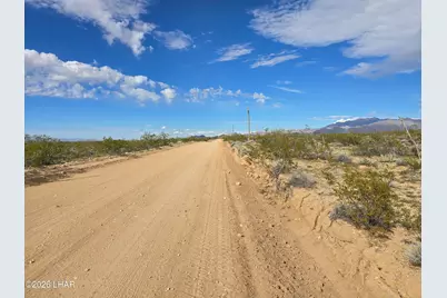 Tbd S Wild Bill Rd, Yucca, AZ 86438 - Photo 1