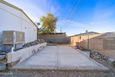 2725 Honeybear Dr, Lake Havasu City, AZ 86404 - Photo 37