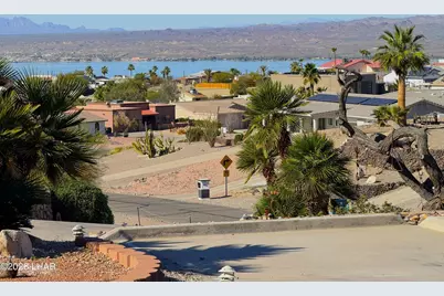 2490 Fannin Dr, Lake Havasu City, AZ 86403 - Photo 9