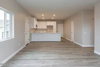 2820 Palisades Dr #104, Lake Havasu City, AZ 86404 - Photo 5