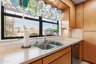 2555 Tradewind Dr, Lake Havasu City, AZ 86403 - Photo 27