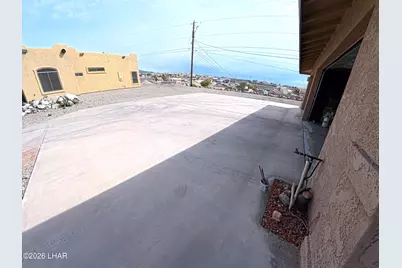 3160 Douglas Dr, Lake Havasu City, AZ 86404 - Photo 3