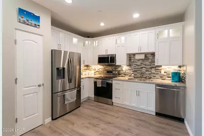 490 N Lake Havasu Ave N #J, Lake Havasu City, AZ 86403 - Photo 5