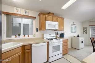 1445 King Dr, Lake Havasu City, AZ 86404 - Photo 9