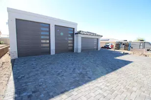 3918 Lunar Dr, Lake Havasu City, AZ 86406 - Photo 3