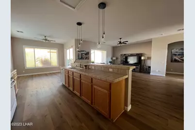 3882 Surrey Hills Ln, Lake Havasu City, AZ 86404 - Photo 17