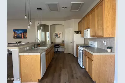 3882 Surrey Hills Ln, Lake Havasu City, AZ 86404 - Photo 21