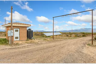 5680 S Pima Rd, Golden Valley, AZ 86413 - Photo 83