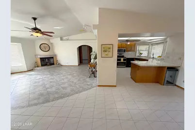 3855 Whaler Dr, Lake Havasu City, AZ 86406 - Photo 13
