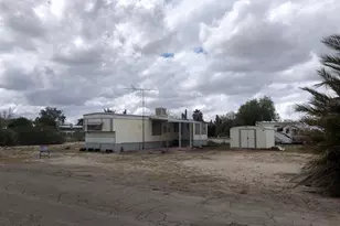 39880 Washington Dr, Salome, AZ 85348 - Photo 5