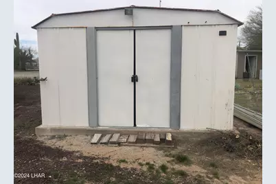 39880 Washington Dr, Salome, AZ 85348 - Photo 13