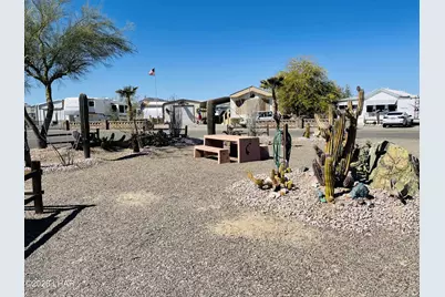 200 N Moon Mountain Ave #29, Quartzsite, AZ 85346 - Photo 11