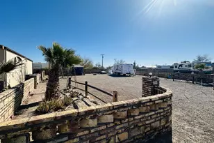 200 N Moon Mountain Ave, Quartzsite, AZ 85346 - Photo 1