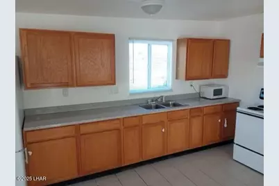 39779 Nebraska Pl, Salome, AZ 85348 - Photo 9