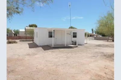 39779 Nebraska Pl, Salome, AZ 85348 - Photo 5