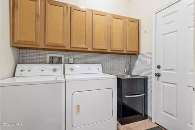 2682 Camino Del Rio Dr, Bullhead City, AZ 86442 - Photo 9