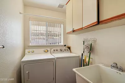 37181 Bay View Dr, Parker, AZ 85344 - Photo 19