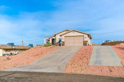 3089 Caliente Dr, Lake Havasu City, AZ 86404 - Photo 7